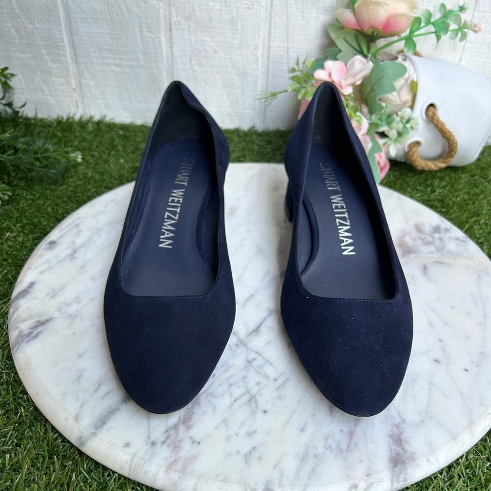 STUART WEITZMAN
Vivienne 35 Pump In Nice
Blue women size 7 NEW
$230 - Picture 10 of 16